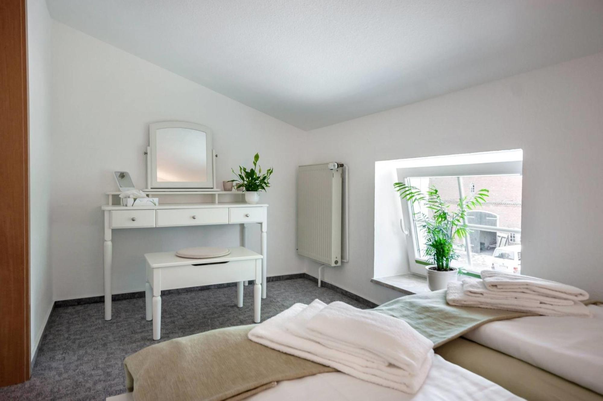 Knusthof - Wohnung 2 Albertsdorf Eksteriør bilde